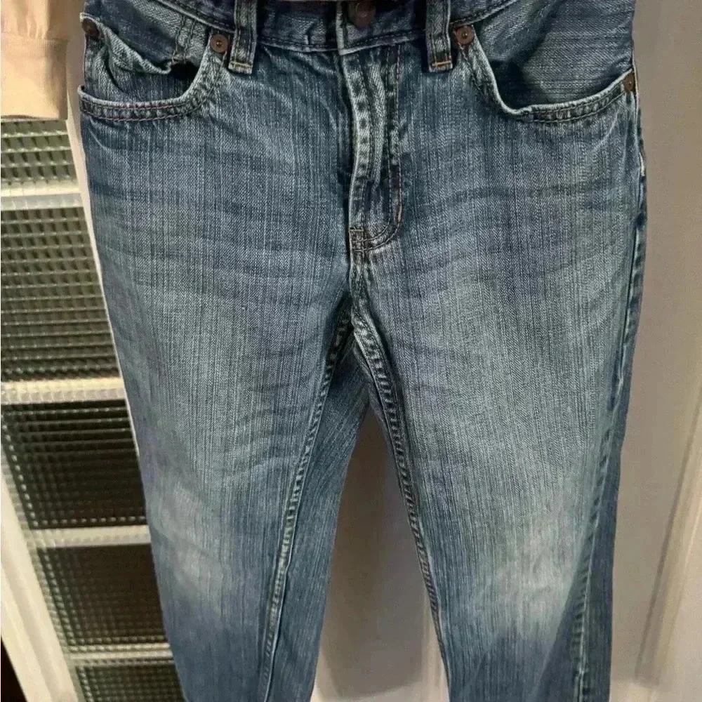 Gaps kids boys straight fit jeans sz 7 and long sleeve crew neck pocket tee sz m